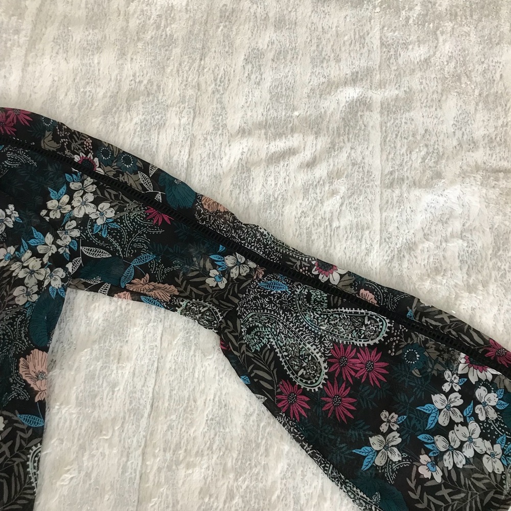 American Rag Top - Picture 5 of 7
